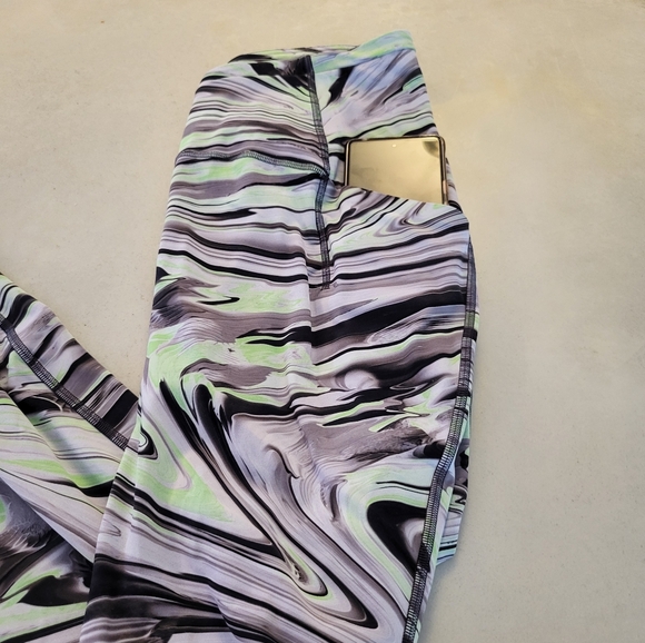 Base Pace High Rise Leggings, size 12 - Picture 9 of 15